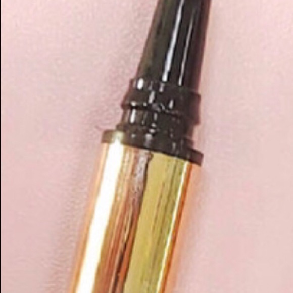 Queen B liquid waterproof/ smudge proof eyeliner - Picture 3 of 6